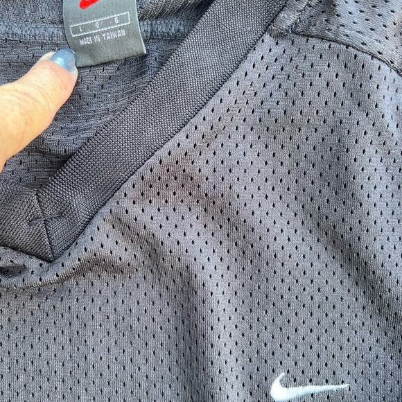 Nike Y2K Vintage football jersey/T-shirt, size L men’s, black, great condition! - Picture 2 of 8